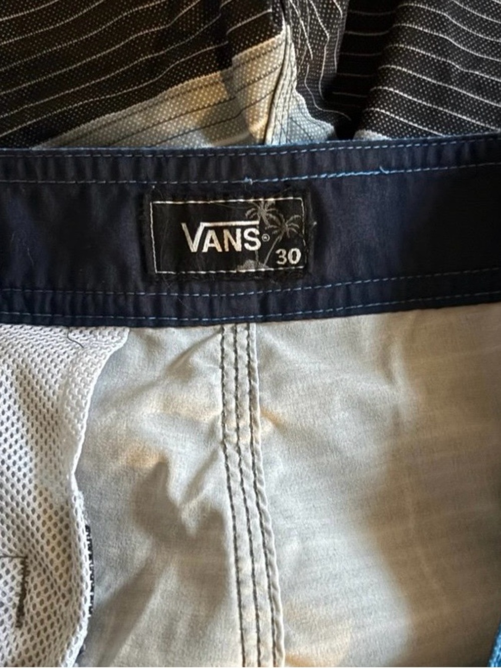 Vans Swim Trunks - Picture 3 of 3